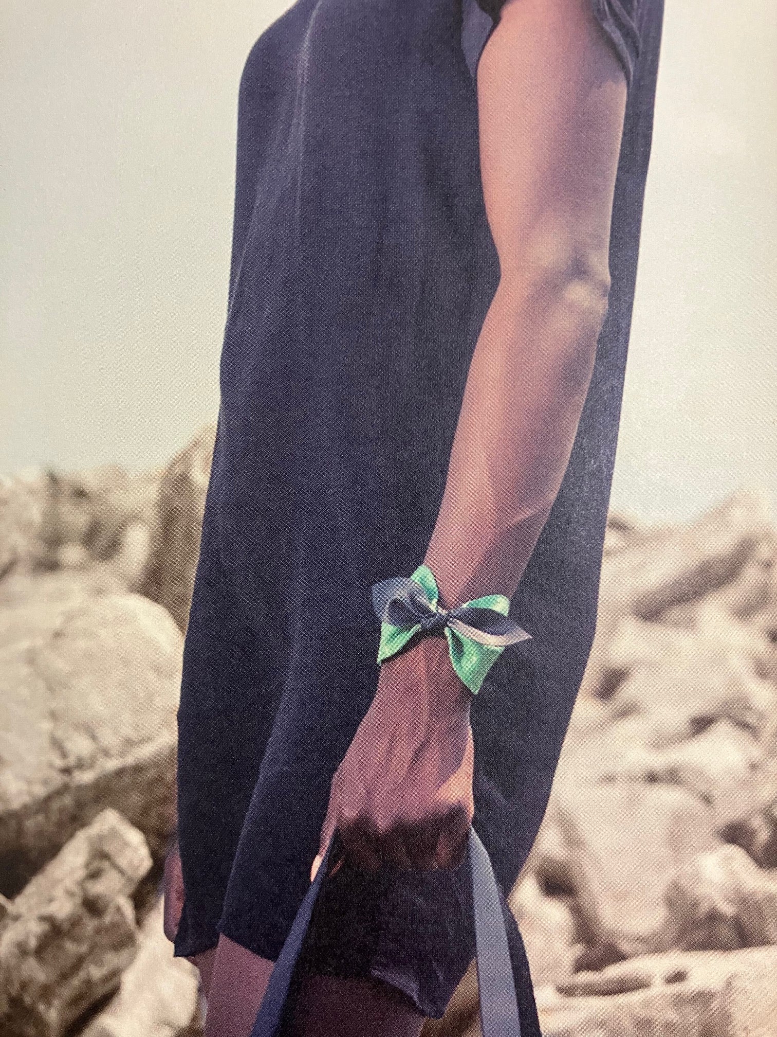 ONE OF A KIND Leather bow bracelet