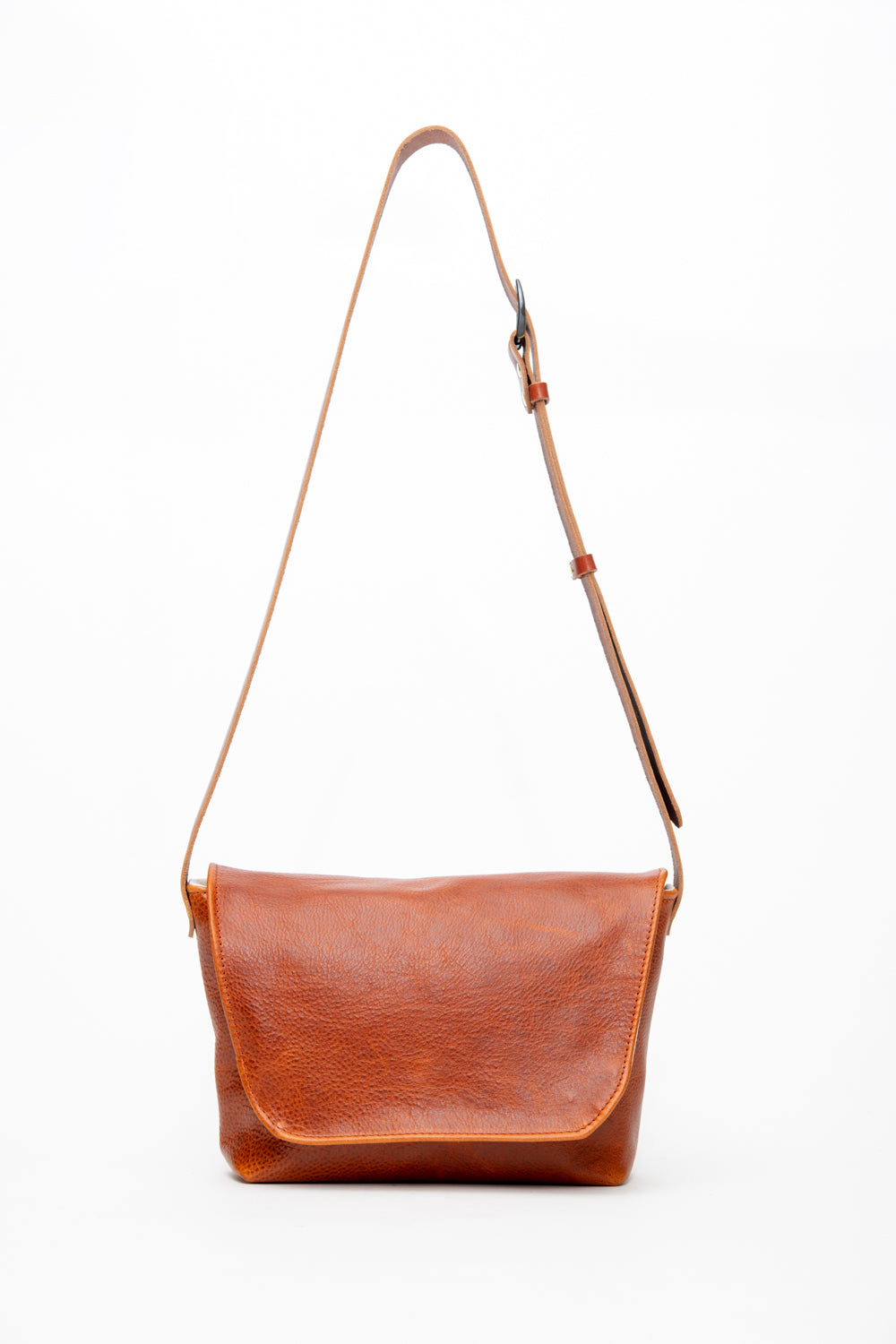 Veinage Leather Satchel Sessenger Bag BISCUIT model, handmade in Montreal Canada