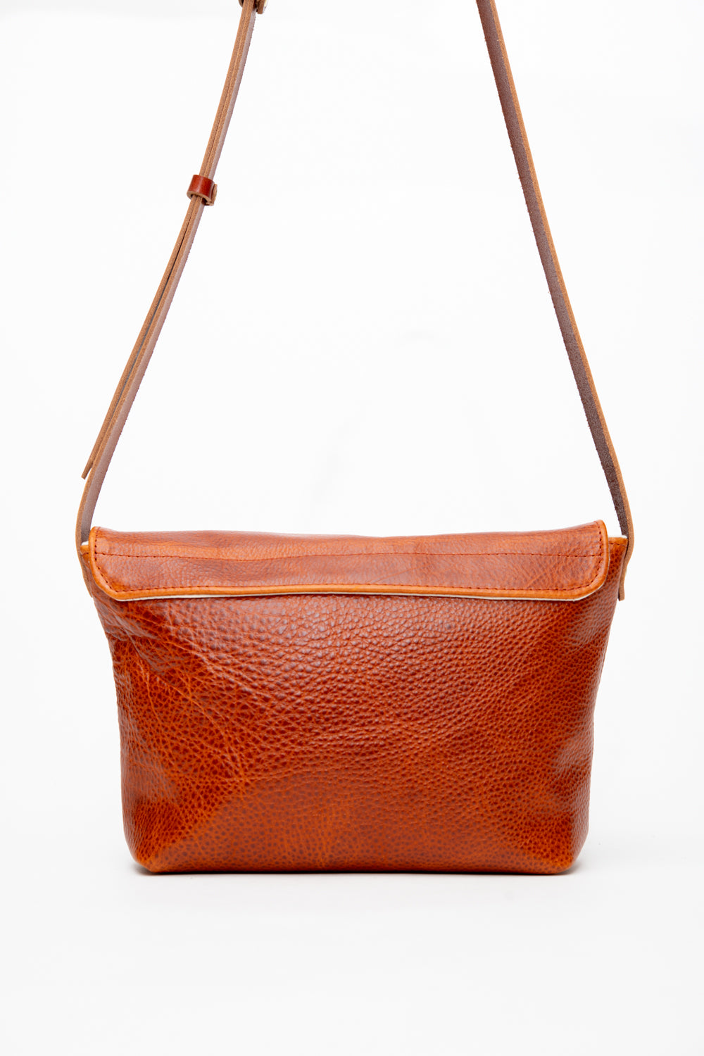 Veinage Leather Satchel Sessenger Bag BISCUIT model, handmade in Montreal Canada