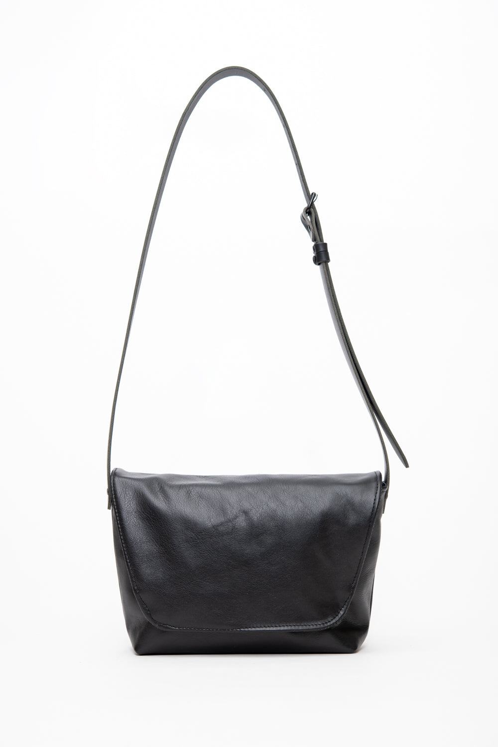 Veinage Leather Satchel Sessenger Bag BISCUIT model, handmade in Montreal Canada