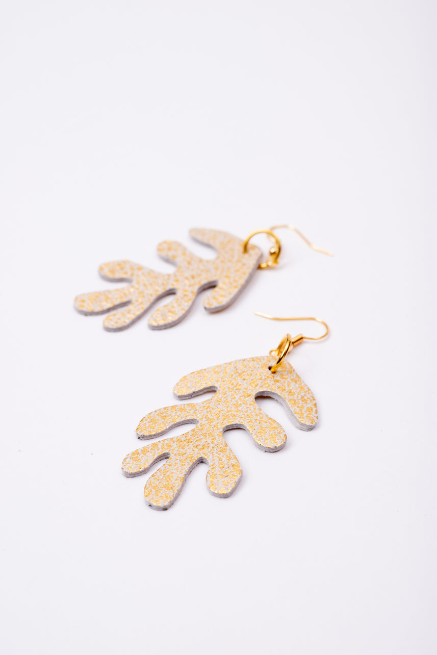 Leather organic leaf shaped earrings CORAIL model