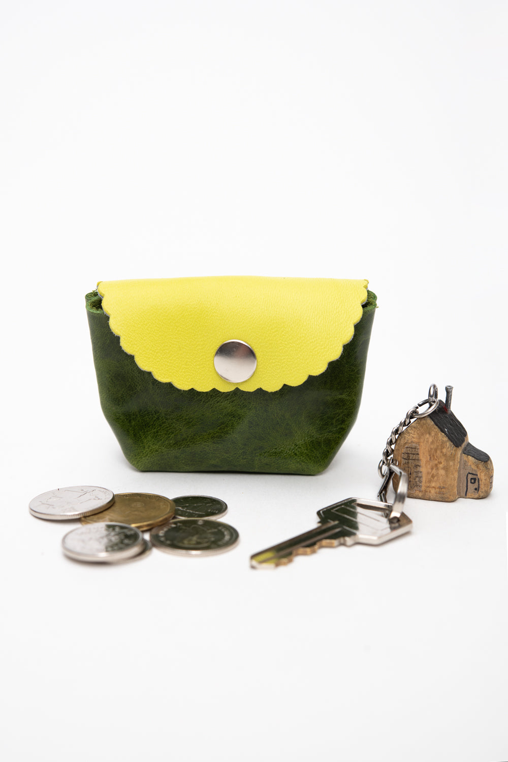 Veinage Leather Compact Mini Pouch Coin Purse CHOUQUETTE Model Unique Edition Made in Montreal Canada