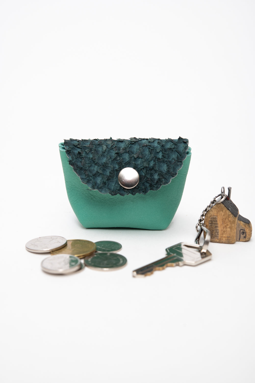 Veinage Leather Compact Mini Pouch Coin Purse CHOUQUETTE Model Unique Edition Made in Montreal Canada