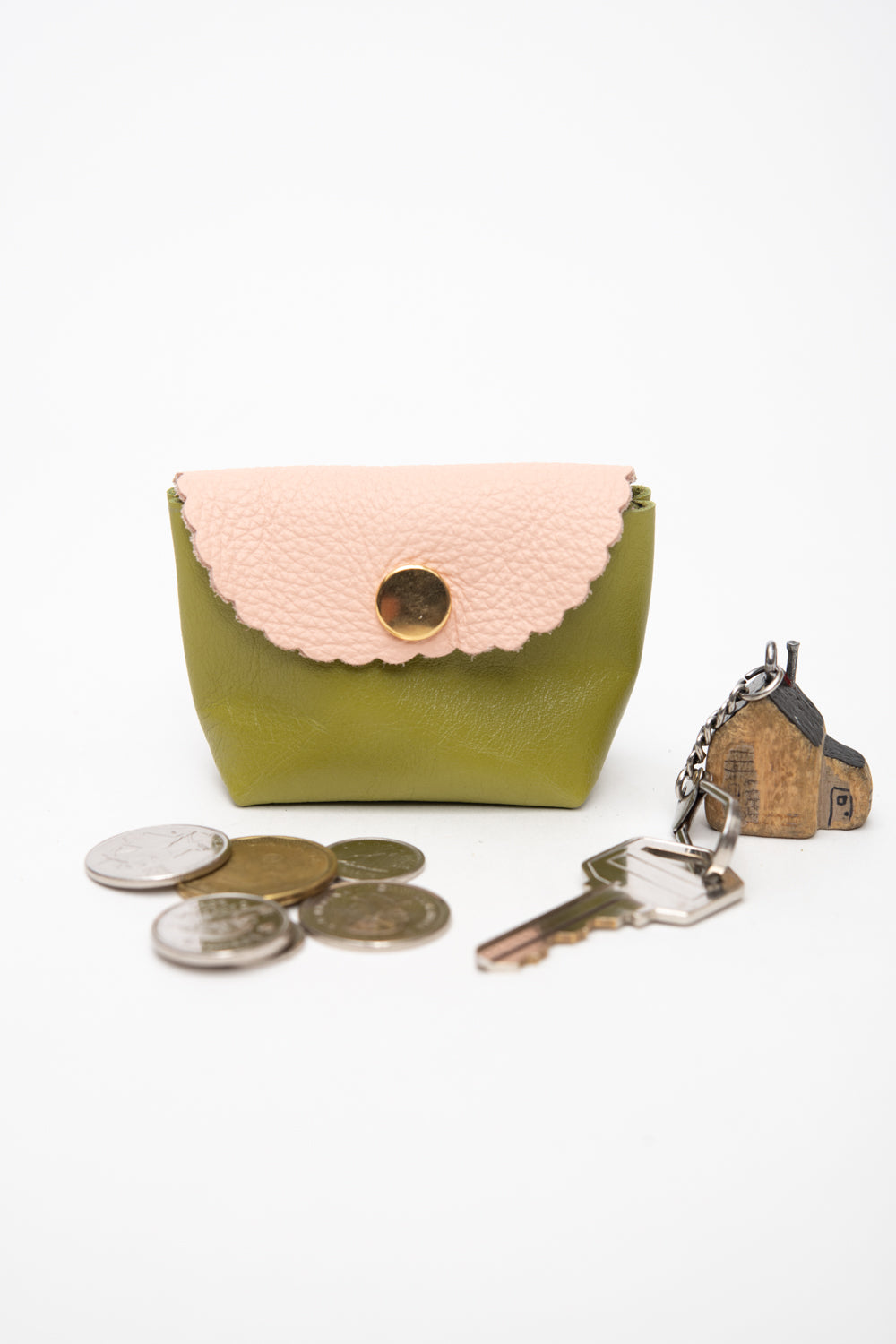 Veinage Leather Compact Mini Pouch Coin Purse CHOUQUETTE Model Unique Edition Made in Montreal Canada