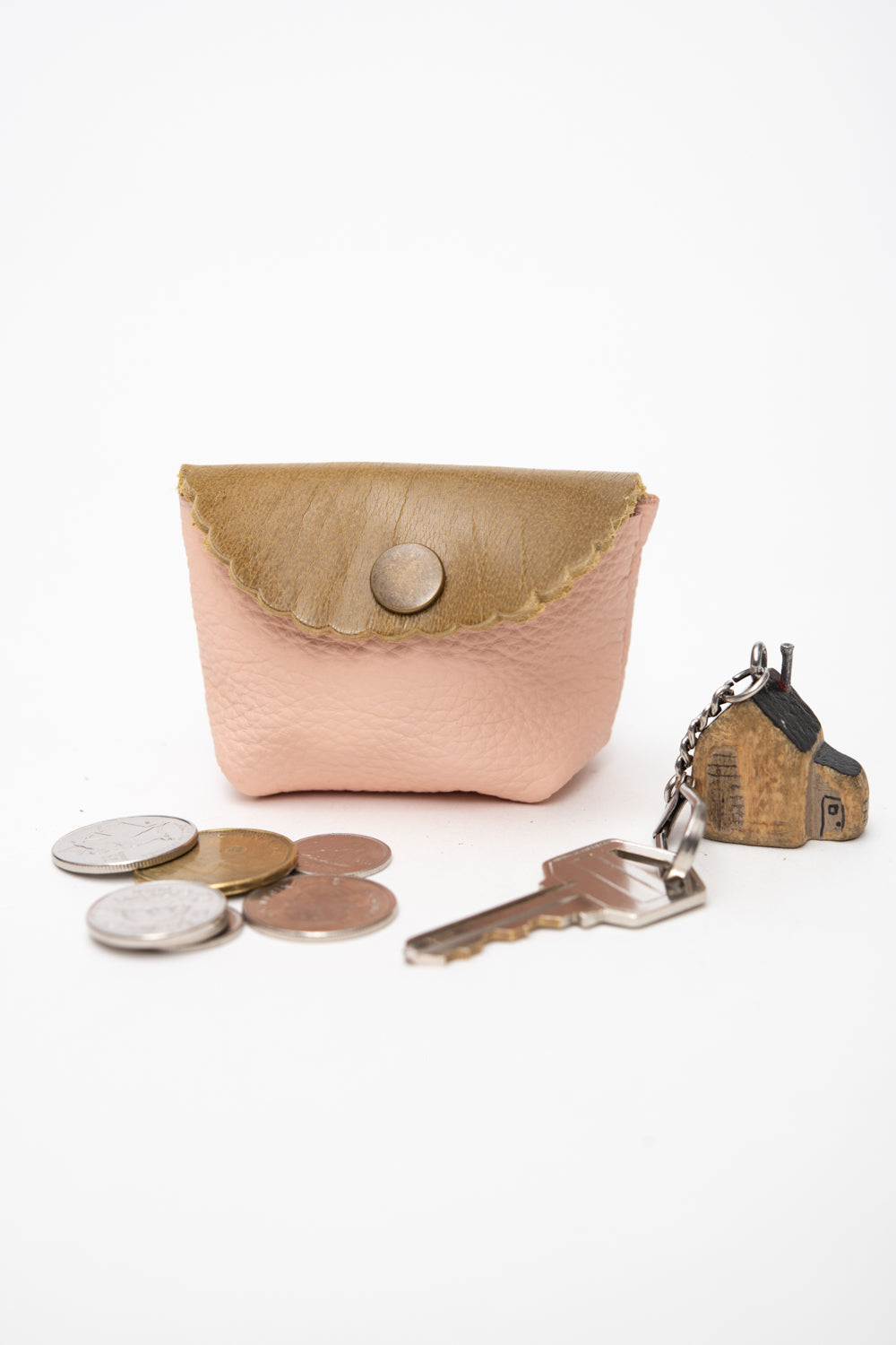 Veinage Leather Compact Mini Pouch Coin Purse CHOUQUETTE Model Unique Edition Made in Montreal Canada