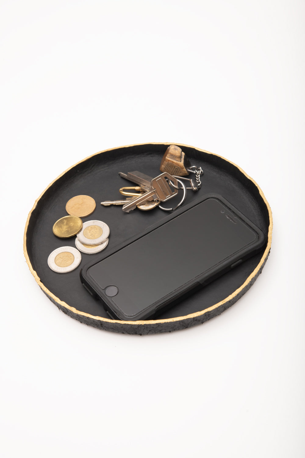 Veinage Molded leather catchall Crêpe model, handmade in Montreal