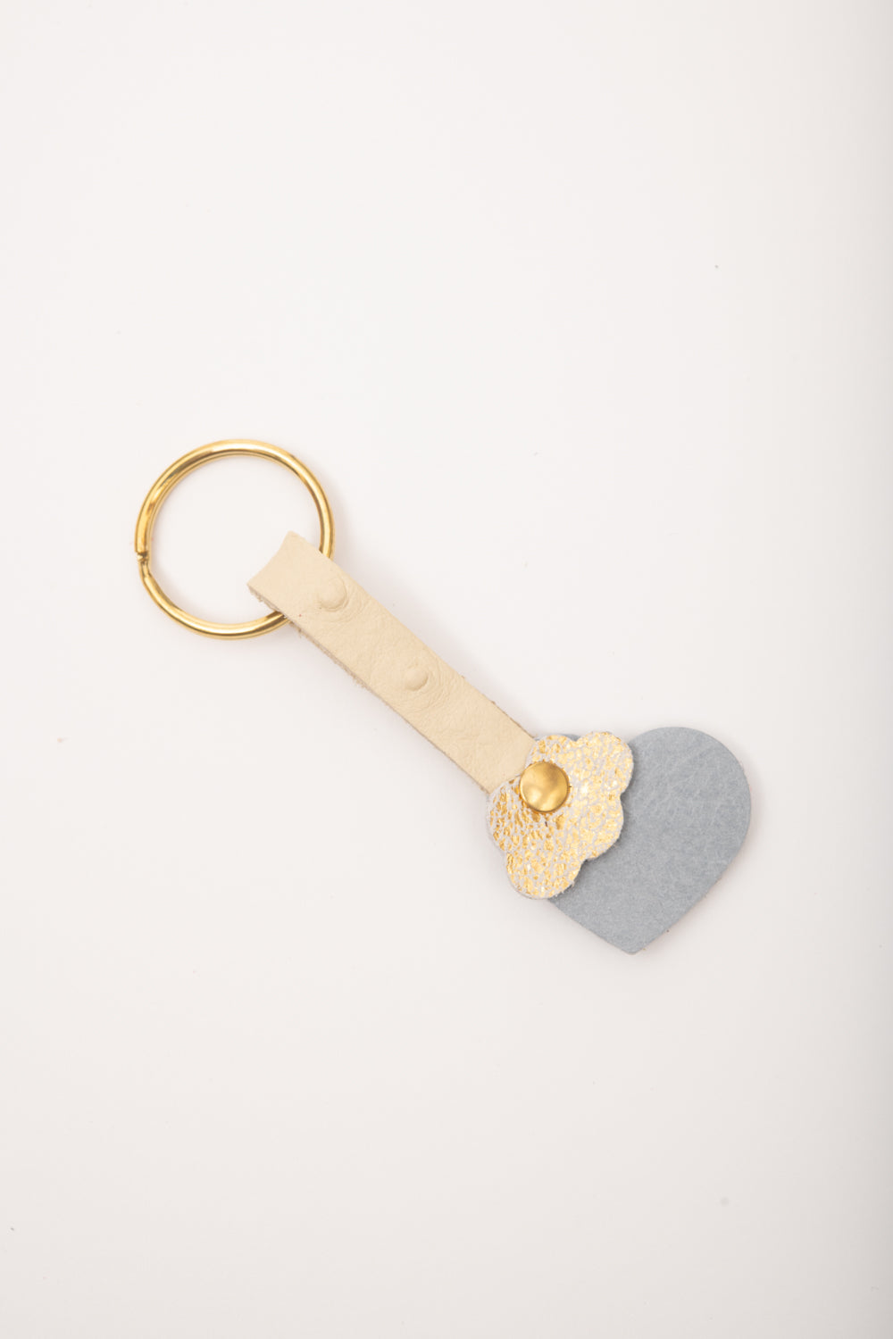 Veinage Leather cloud or heart keychain Sorbet model handmade in Montreal