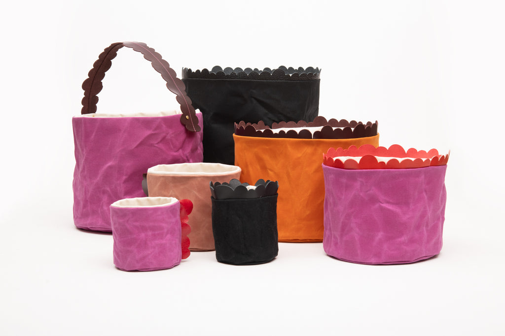 House basket, flowerpot holder, storage bin in waxed canvas CHARLOTTE made to order