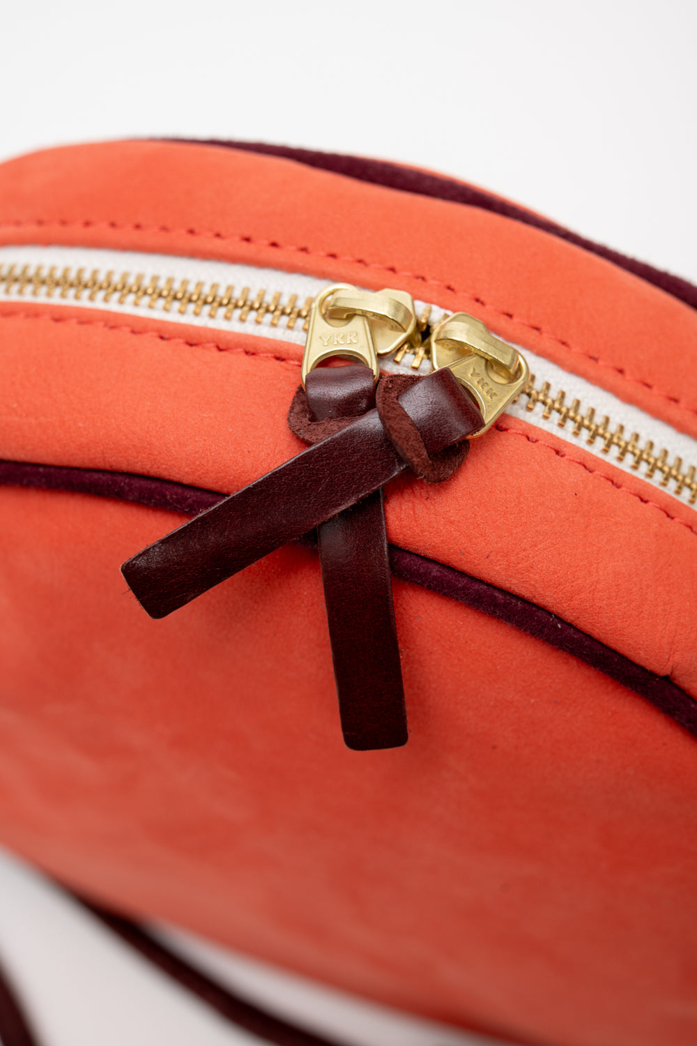 Veinage Round-Shaped Shoulder Handbag MACARON Model Made in Montreal Canada