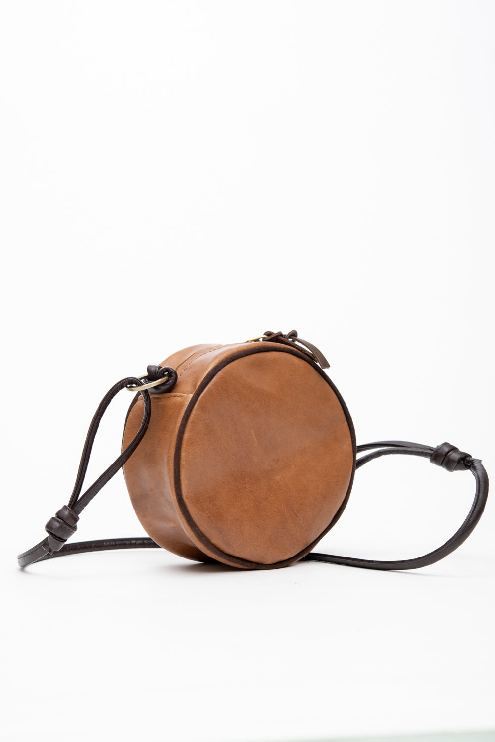 Veinage Round-Shaped Shoulder Handbag MACARON Model Made in Montreal Canada