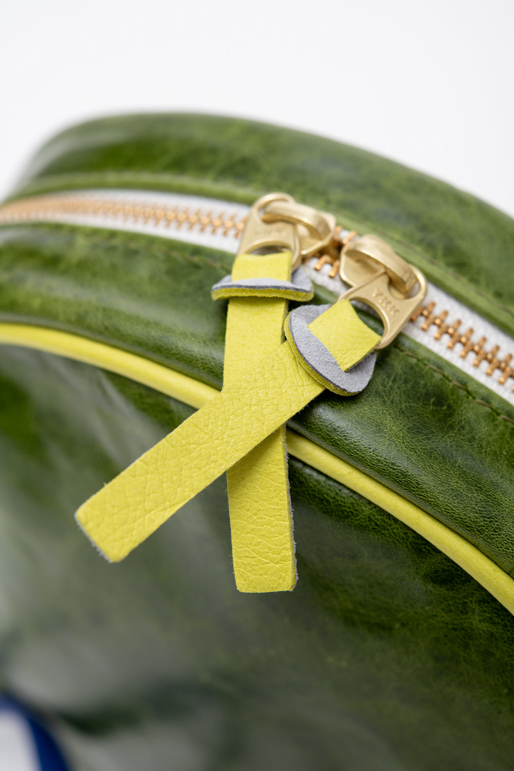 Veinage Round-Shaped Shoulder Handbag MACARON Model Made in Montreal Canada