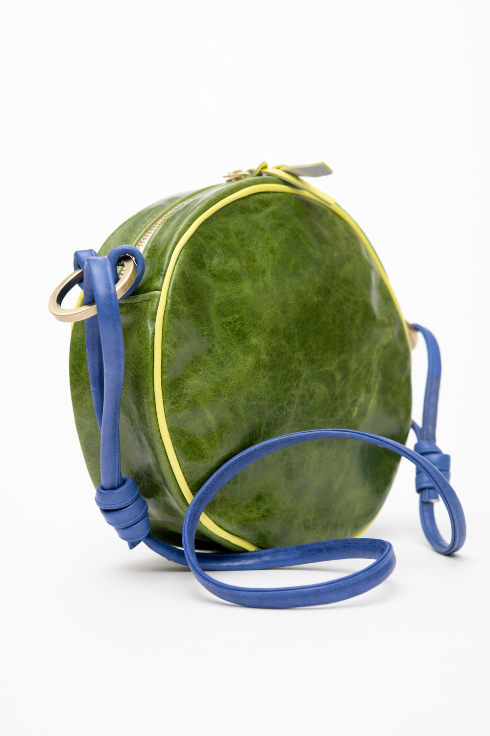 Veinage Round-Shaped Shoulder Handbag MACARON Model Made in Montreal Canada