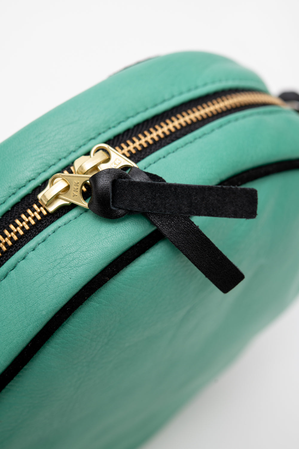 Veinage Round-Shaped Shoulder Handbag MACARON Model Made in Montreal Canada