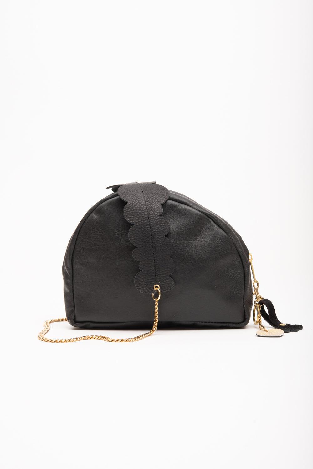 Veinage Leather Shoulder Bag with Charm MERINGUE model