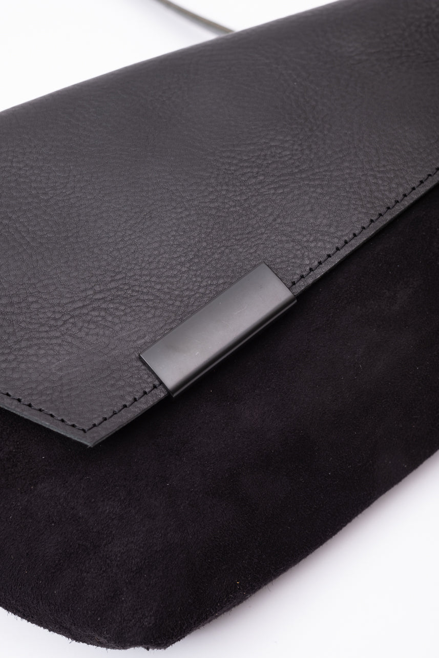 Five-sided polygon handbag PENTAGONO model from the Variable Geometry collection, handmade in Montreal, Canada