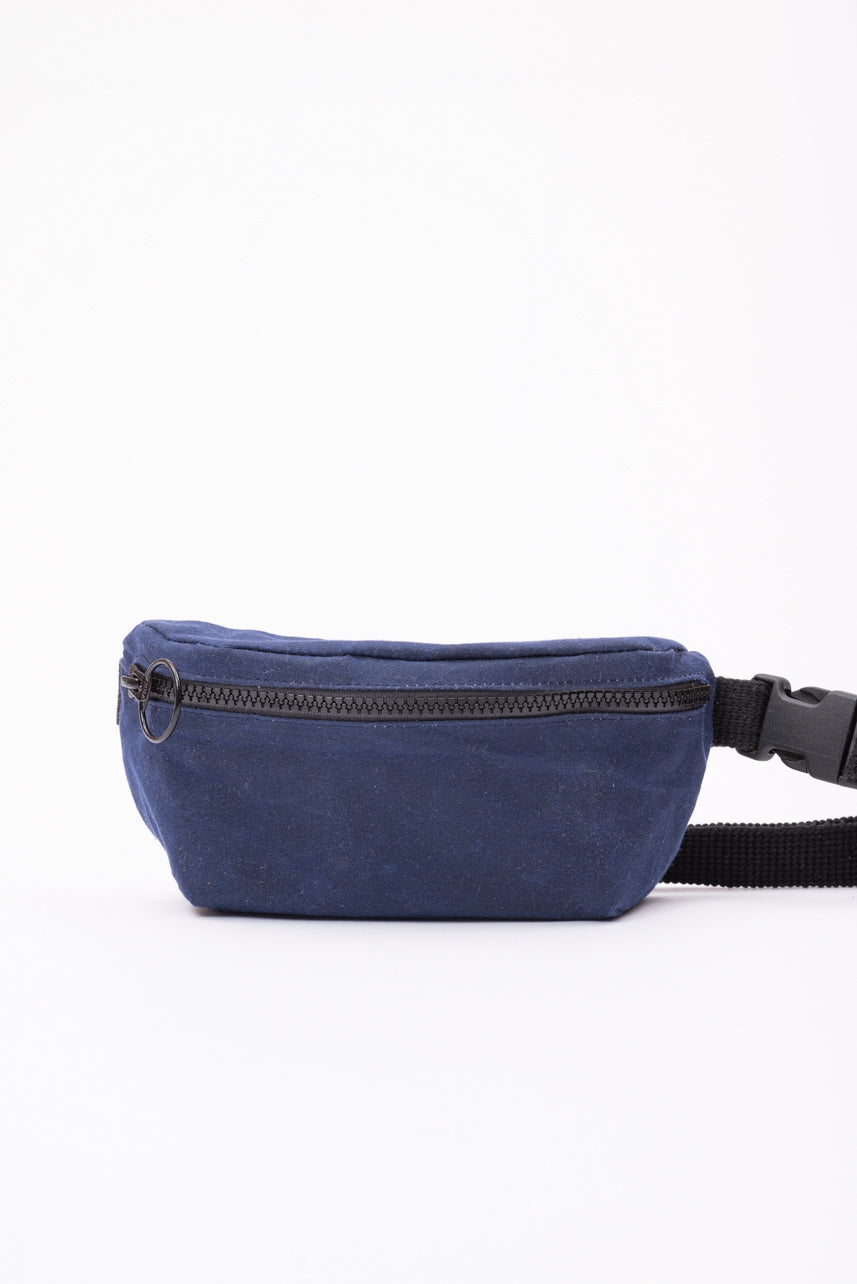 Fanny pack, waist bag PIO model handmade by Veinage, in Montreal, Canada