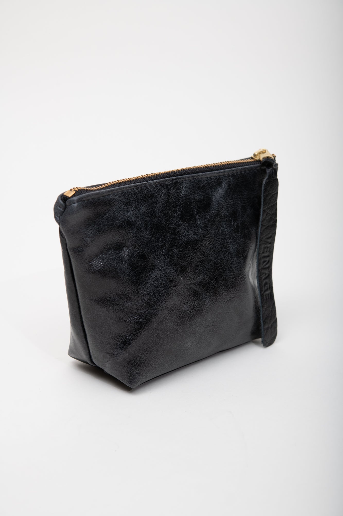 Veinage Garnier black leather pouch, handmade in Montreal, Canada