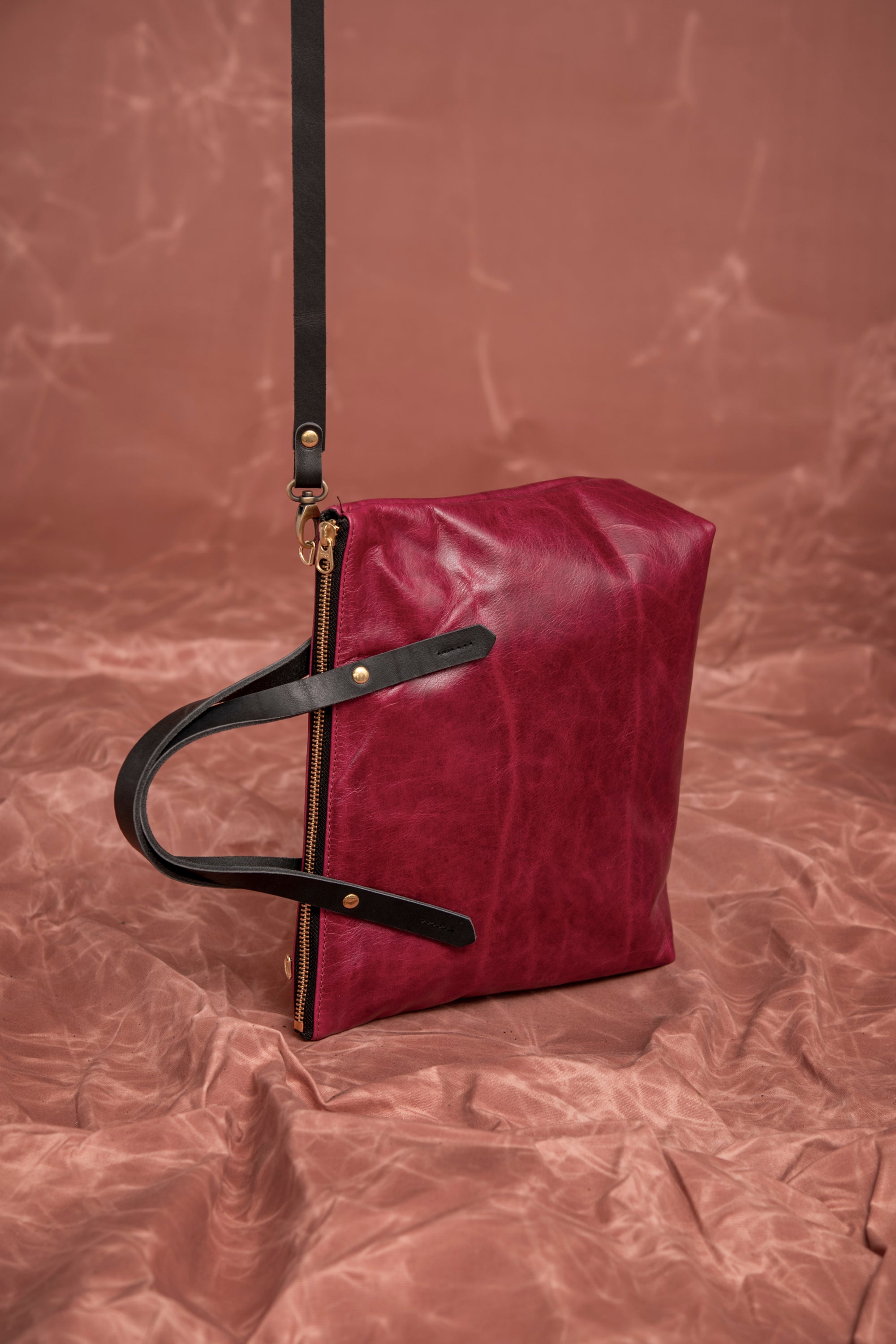 PAPINEAU leather handbag, Veinage handmade in Montreal, Canada