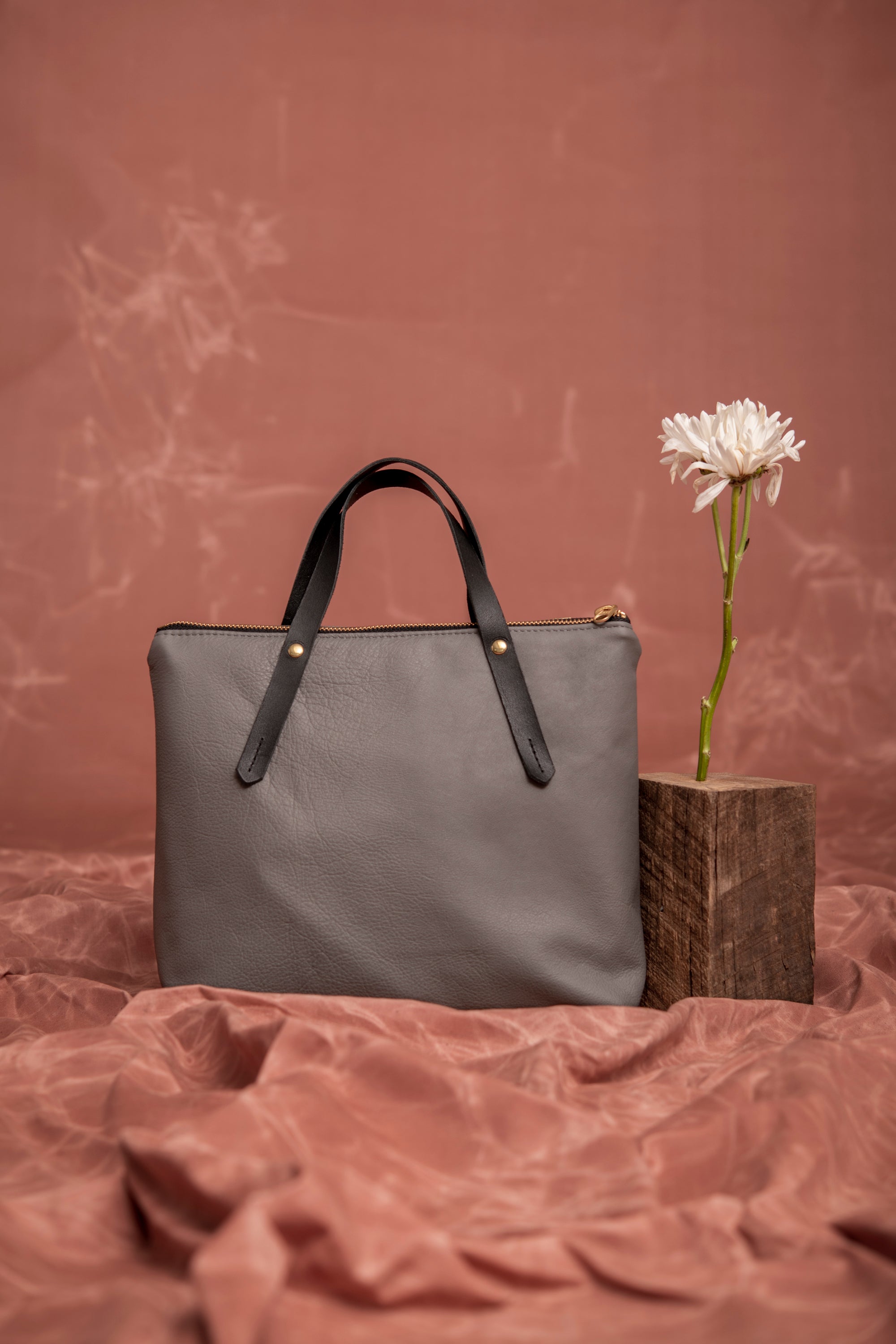 PAPINEAU leather handbag, Veinage handmade in Montreal, Canada