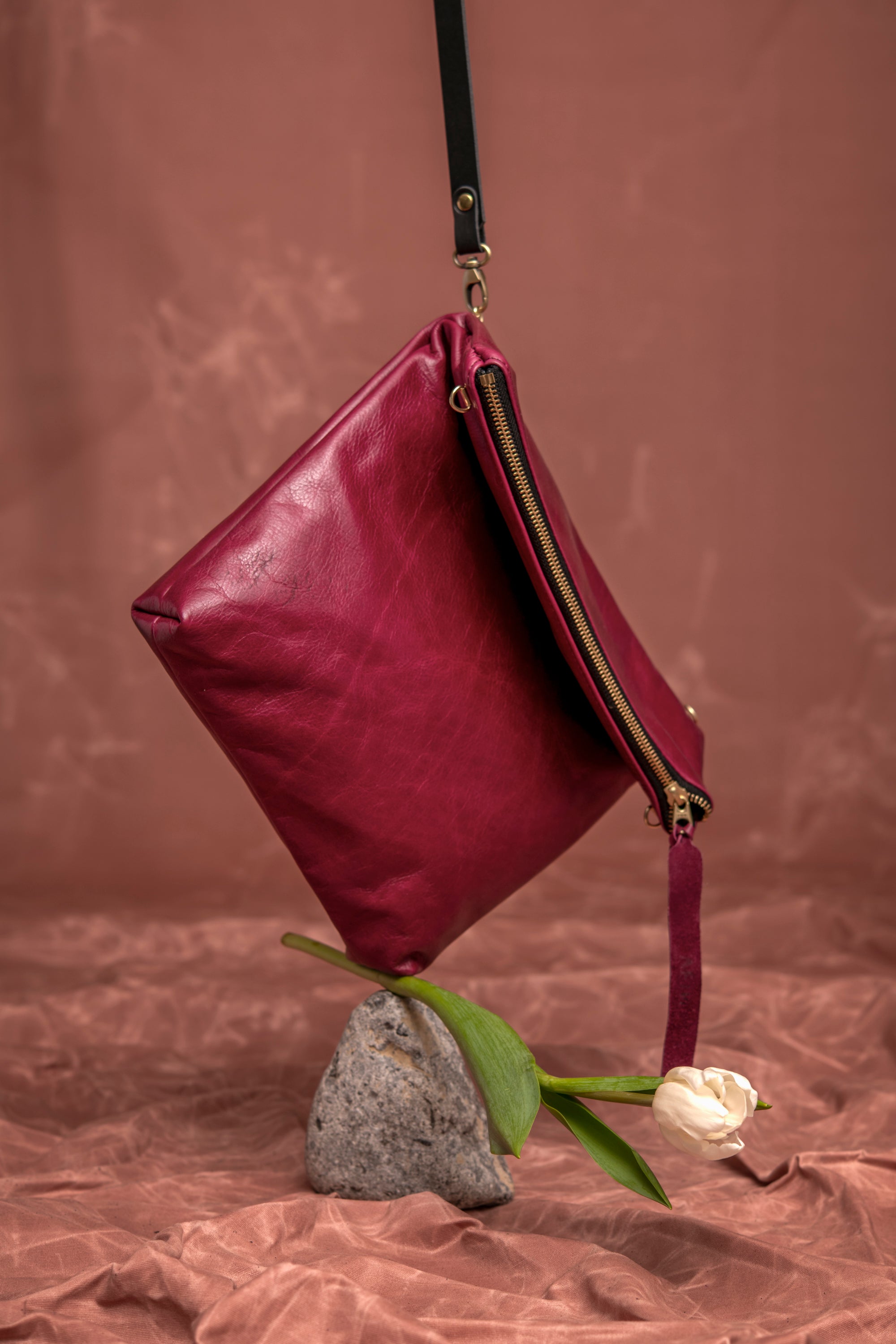 Leather clutch bag with crossbody strap BORDEAUX made to order by Veinage, handmade in Montreal Canada