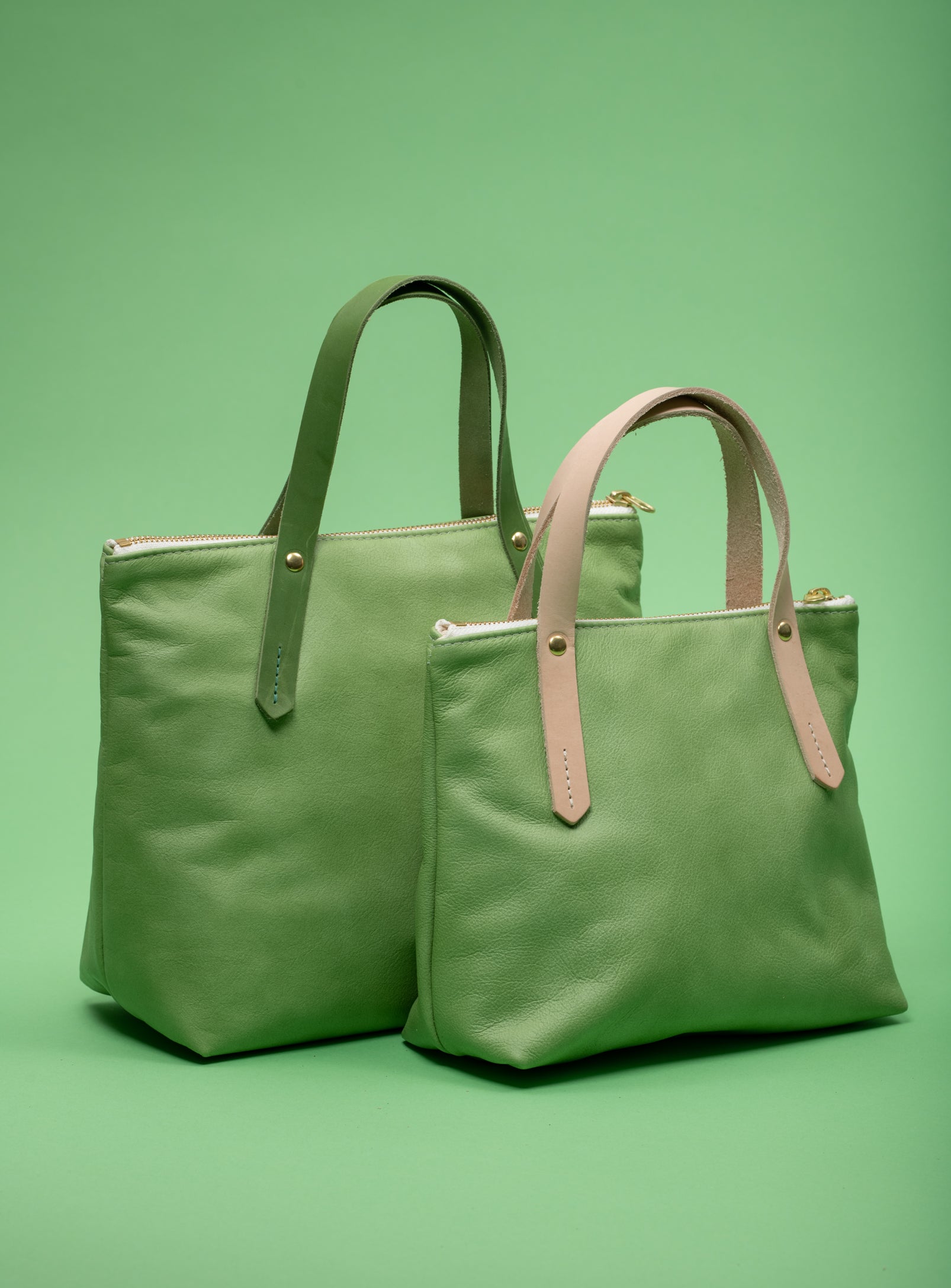 Leather handbag PAPINEAU made to order