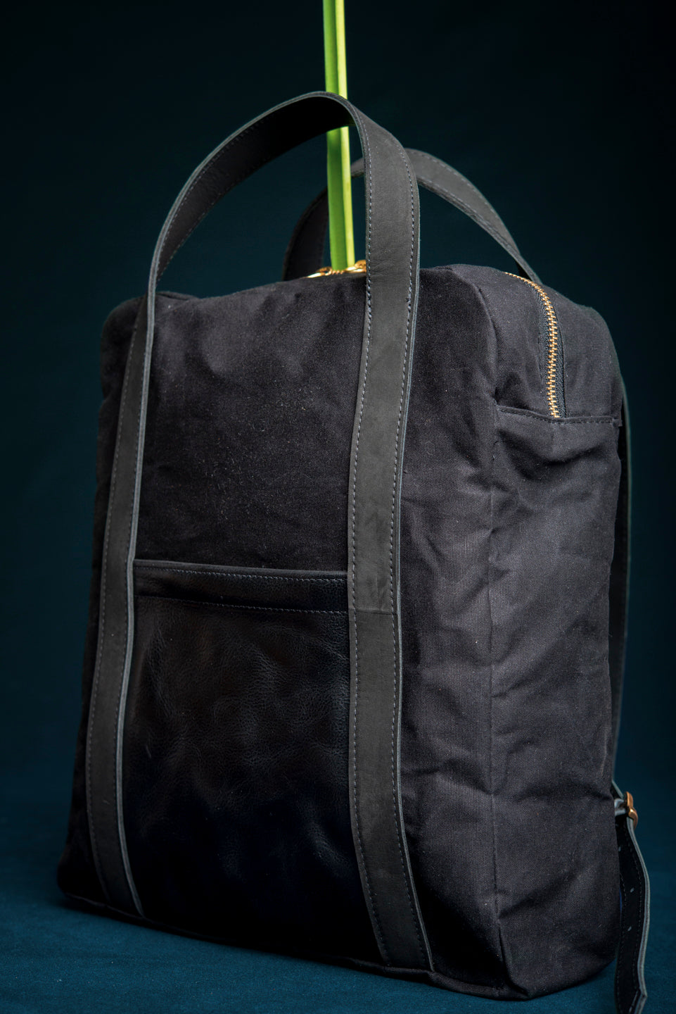 GILFORD leather and waxed canvas back pack, Veinage handmade in Montreal, Canada