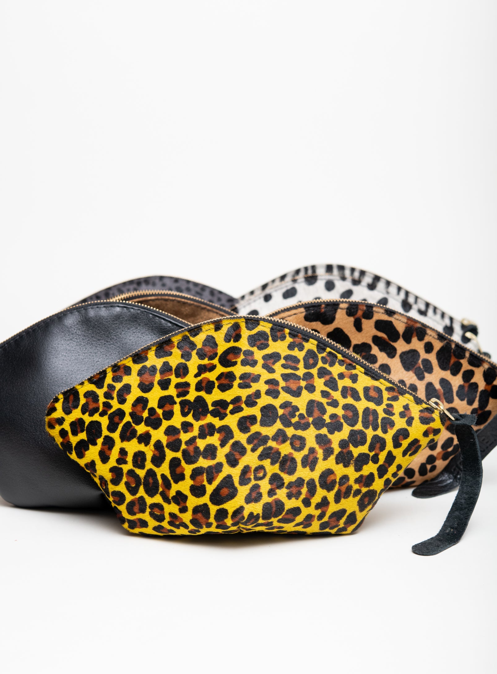 VEINAGE Leather pouch, evening clutch, cosmetic case NAPLES model, handmade in Montreal, Canada