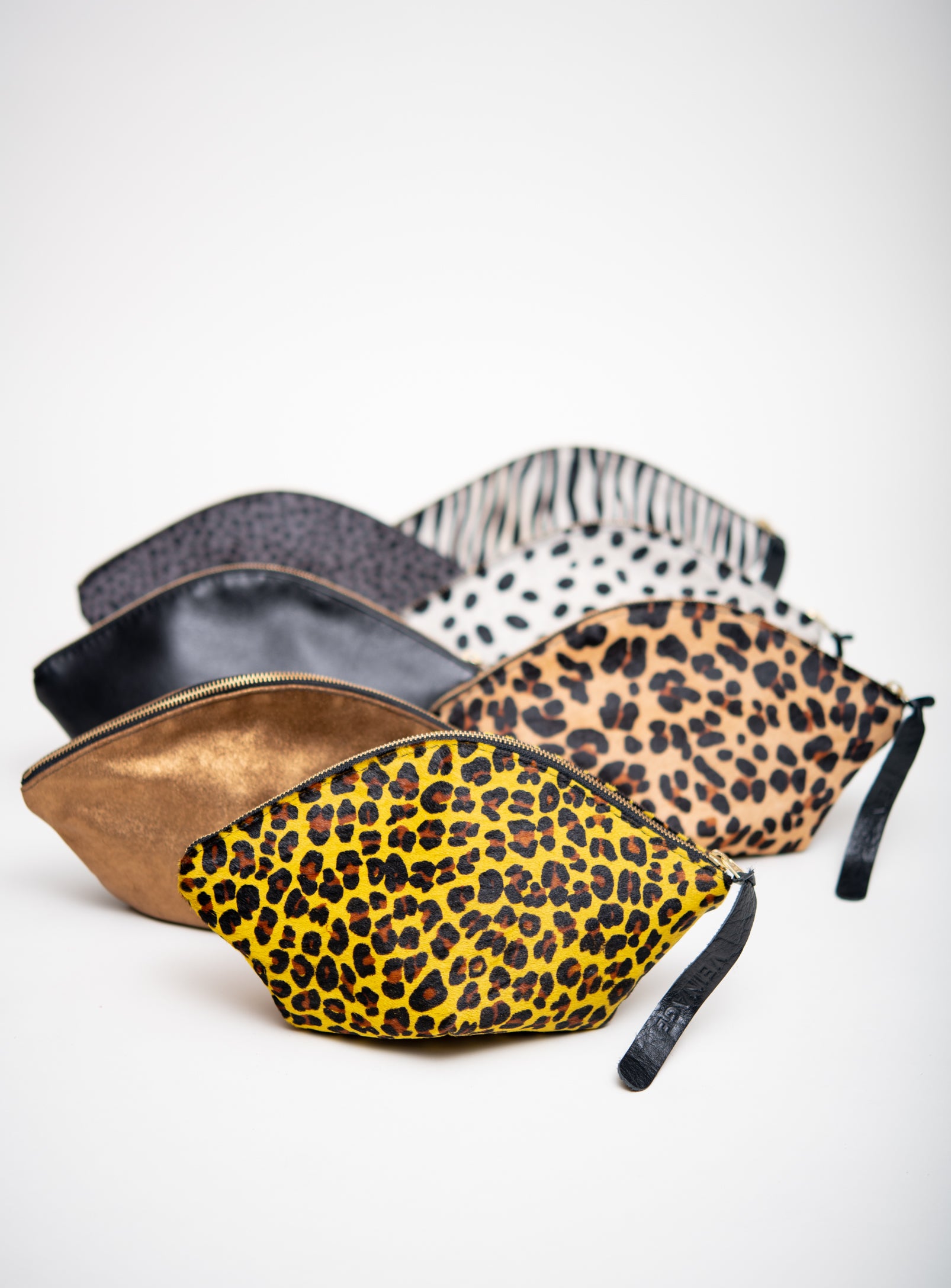 VEINAGE Leather pouch, evening clutch, cosmetic case NAPLES model, handmade in Montreal, Canada