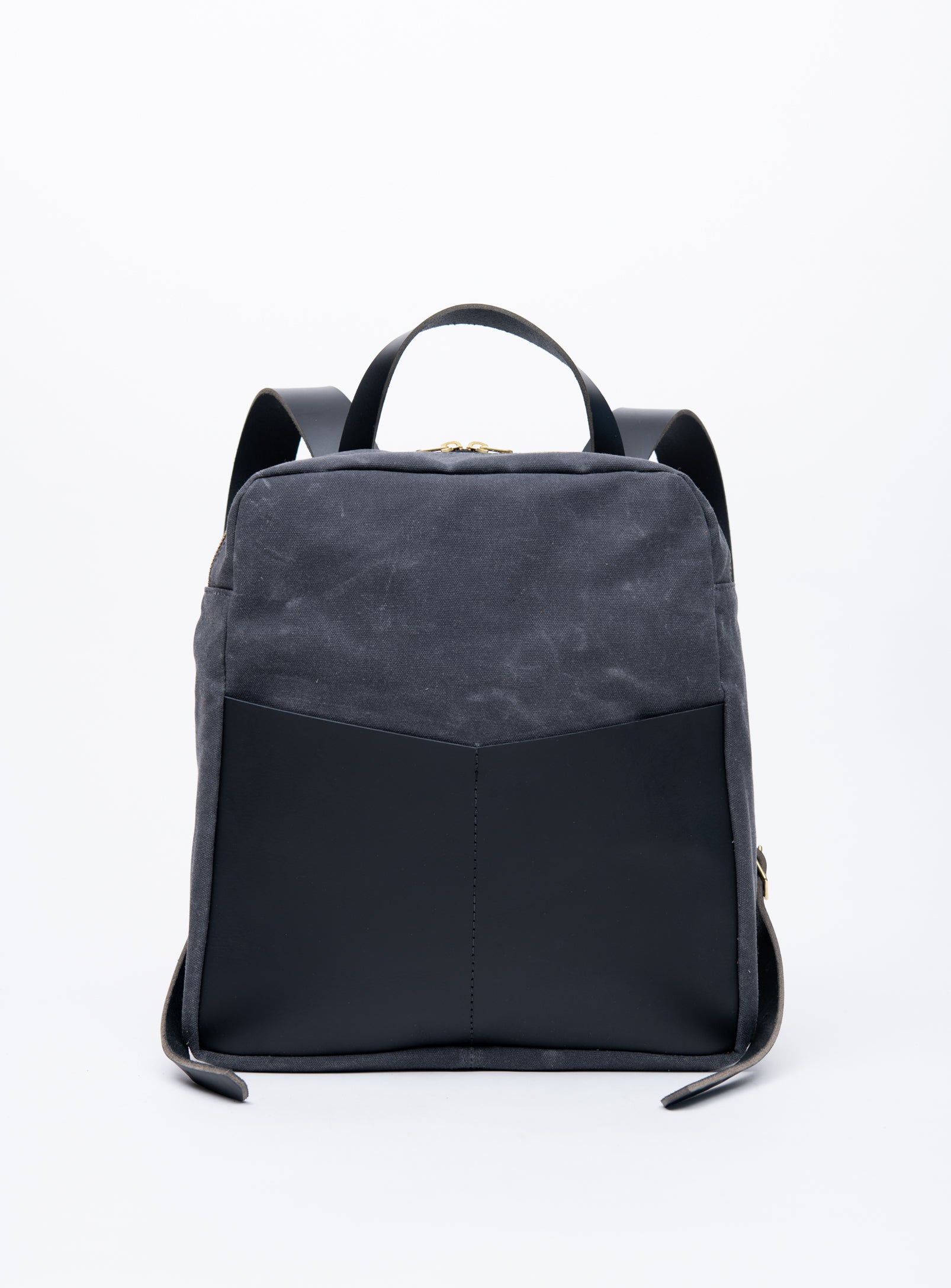 Veinage Gilford black leather and army green waxed canvas backpack, handmade in Montreal Canada