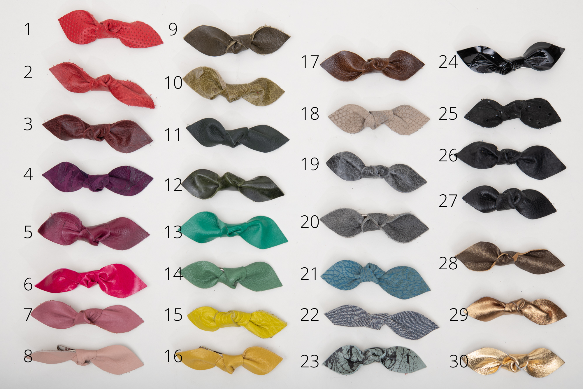 Veinage Leather hair clip and bow tie clip HOGAN model, handmade in Montreal, Canada